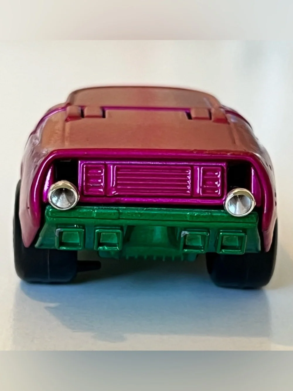 Vintage Matchbox Rolamatics 1973 No. 39 Clipper Lesney England Metallic Magenta